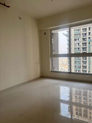 Room in 3 BHK Apartment at Indiabulls One Indiabulls, Pokhran Road No Two – for Rent