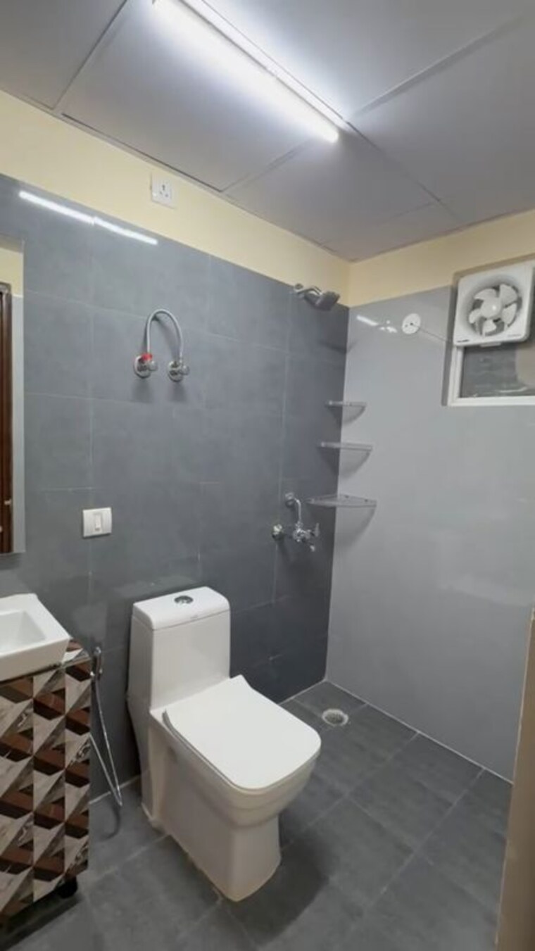 undefined, gls-avenue-81 2 Bedroom 645 Sq.Ft. Apartment In Sector 81 Gurgaon 10348330