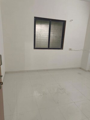 Room in 2 BHK Apartment at Adajan – for Rent