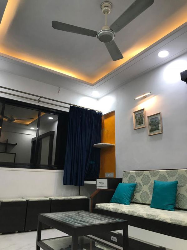 1 BHK 500 Sq.Ft. Apartment in Versova Manish CHS