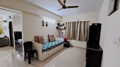2 BHK + Pooja Room Apartment For Rent in Theme Ambience Golf View