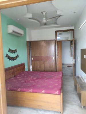 Bedroom in 2 BHK Builder Floor at Indrapuram – for Rent