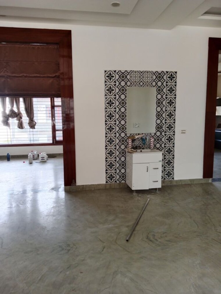 Room, sector 18 2.5 Bedroom 2659 Sq.Ft. Builder Floor In Sector 18 Panipat 10348386