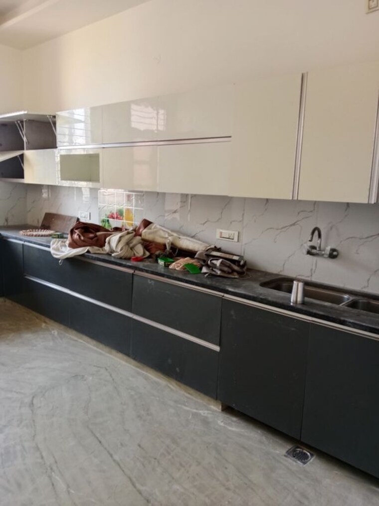 Kitchen, sector 18 2.5 Bedroom 2659 Sq.Ft. Builder Floor In Sector 18 Panipat 10348386