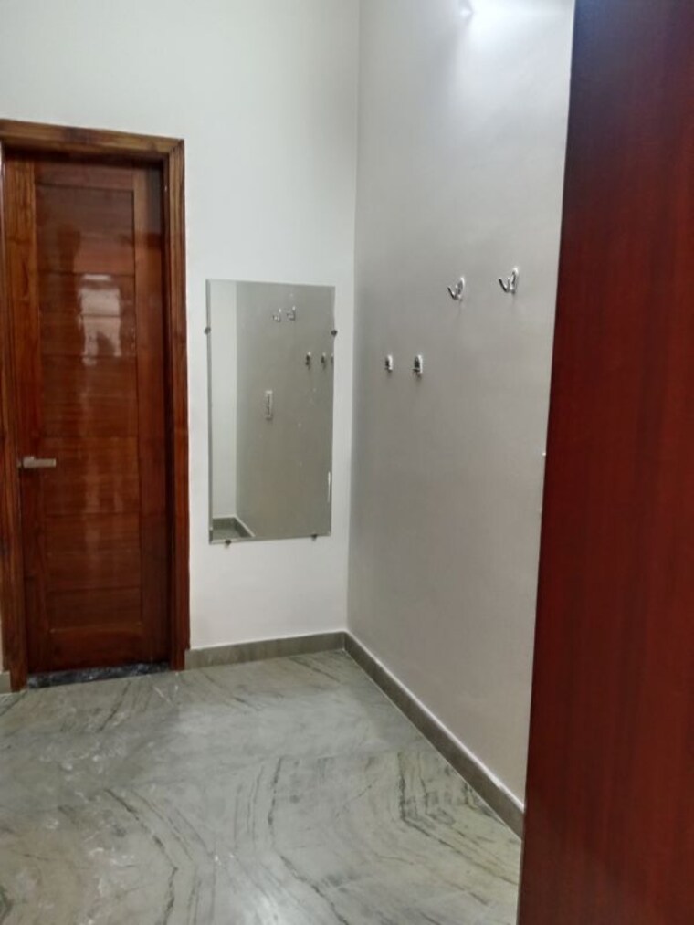 Room, sector 18 2.5 Bedroom 2659 Sq.Ft. Builder Floor In Sector 18 Panipat 10348386