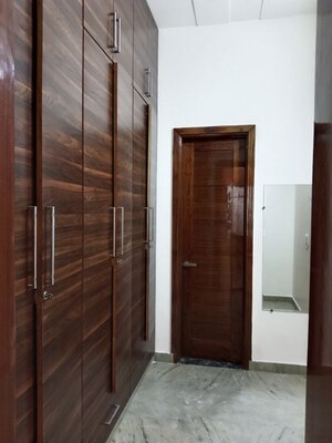 Bathroom in 2.5 BHK Builder Floor at Sector 18 – for Rent