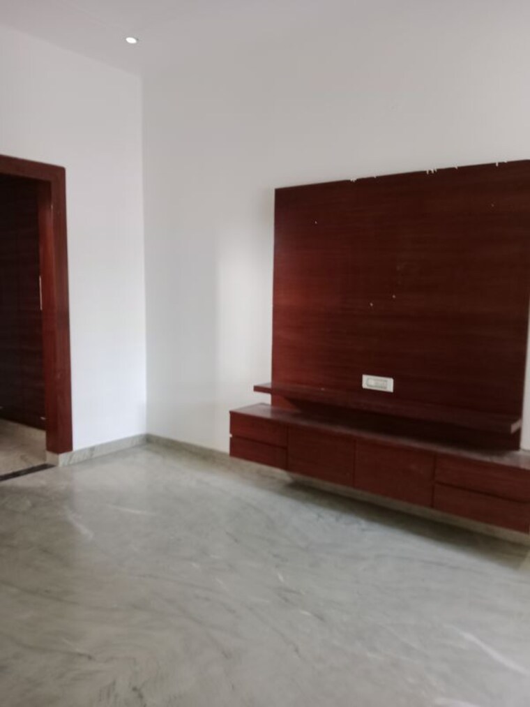 Room, sector 18 2.5 Bedroom 2659 Sq.Ft. Builder Floor In Sector 18 Panipat 10348386