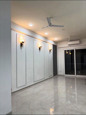 Building Lobby in 2 BHK Builder Floor at Smart World Orchard, Sector 61 – for Rent
