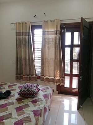 2 BHK Builder Floor For Rent in Sector 18