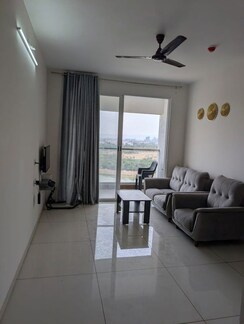 2 BHK + Pooja Room Apartment For Rent in Yashwin Orizzonte