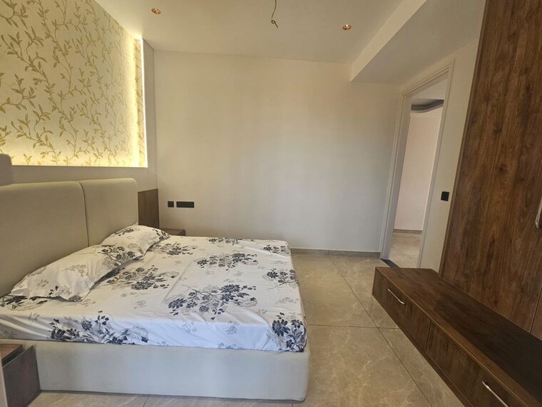 Bedroom, mrs-hi-greens 4 Bedroom 2300 Sq.Ft. Penthouse In Kishanpura Zirakpur 10348419