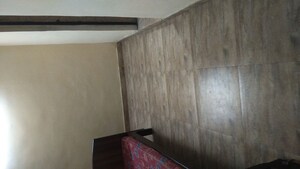 Furnished Amenities in 3 BHK Apartment at Arun Vihar Sector 37, Sector 37 – for Rent