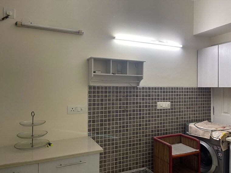 Team Area, arun-vihar-sector-37 3 Bedroom 1500 Sq.Ft. Apartment In Sector 37 Noida 10348410