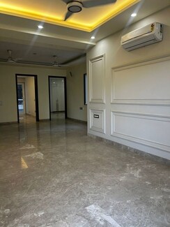 3 BHK + Servant Room Builder Floor For Rent in South City 1