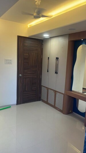 Room in 3 BHK Apartment at Kalpataru Exquisite Sierra, Wakad – for Sale