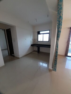 Room in 1 BHK Apartment at Kundan Easterlia, Lohgaon – for Rent