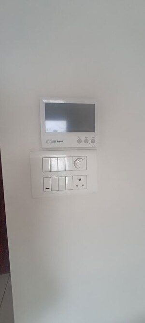 Furnished Amenities in 1 BHK Apartment at VJ YashOne Infinitee, Tathawade – for Rent