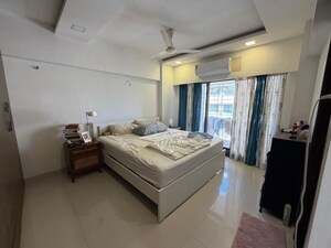 Bedroom in 3 BHK Apartment at Atlantis Apartment Versova, Versova – for Rent