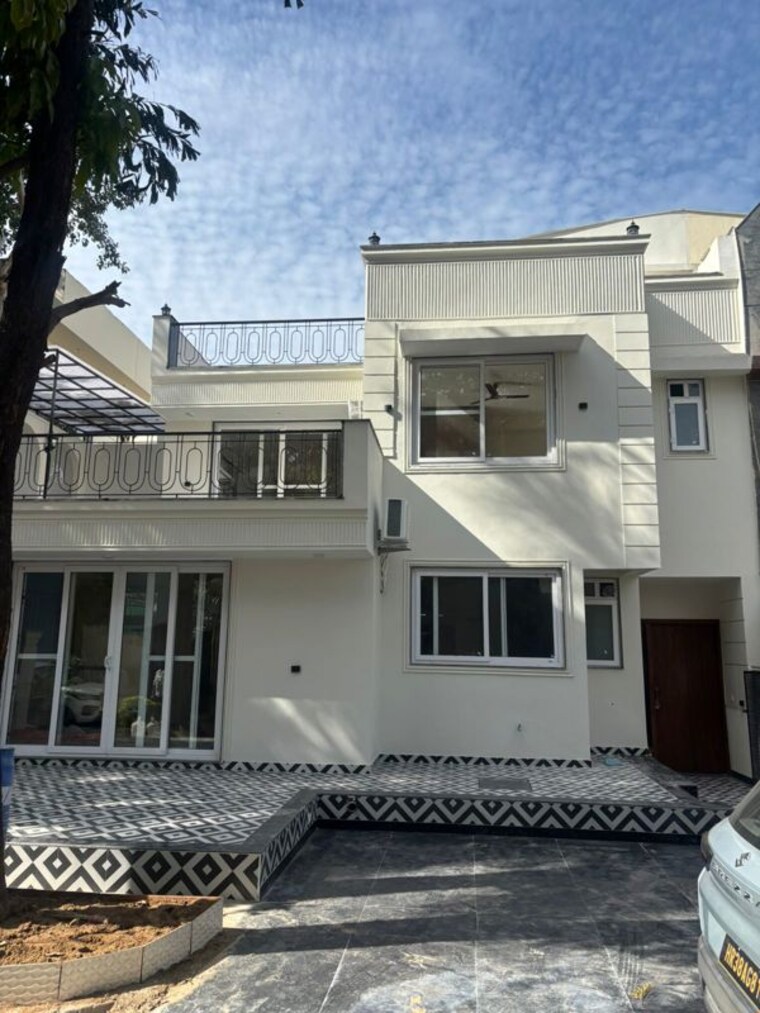 Exterior View, unitech-aspen-greens 4 Bedroom 4000 Sq.Ft. Villa In Sector 50 Gurgaon 10348530