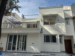 4 BHK + Pooja Room,Servant Room Villa For Rent in Unitech Aspen Greens