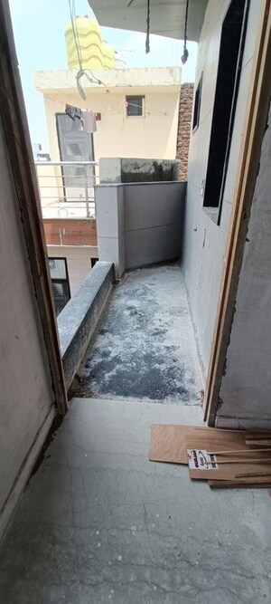 Balcony in 3 BHK Builder Floor at Rohini Sector 7 – for Sale