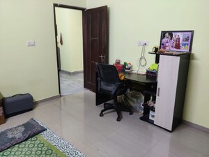 Team Area in 2 BHK Builder Floor at SS Mayfield Gardens, Sector 51 – for Rent