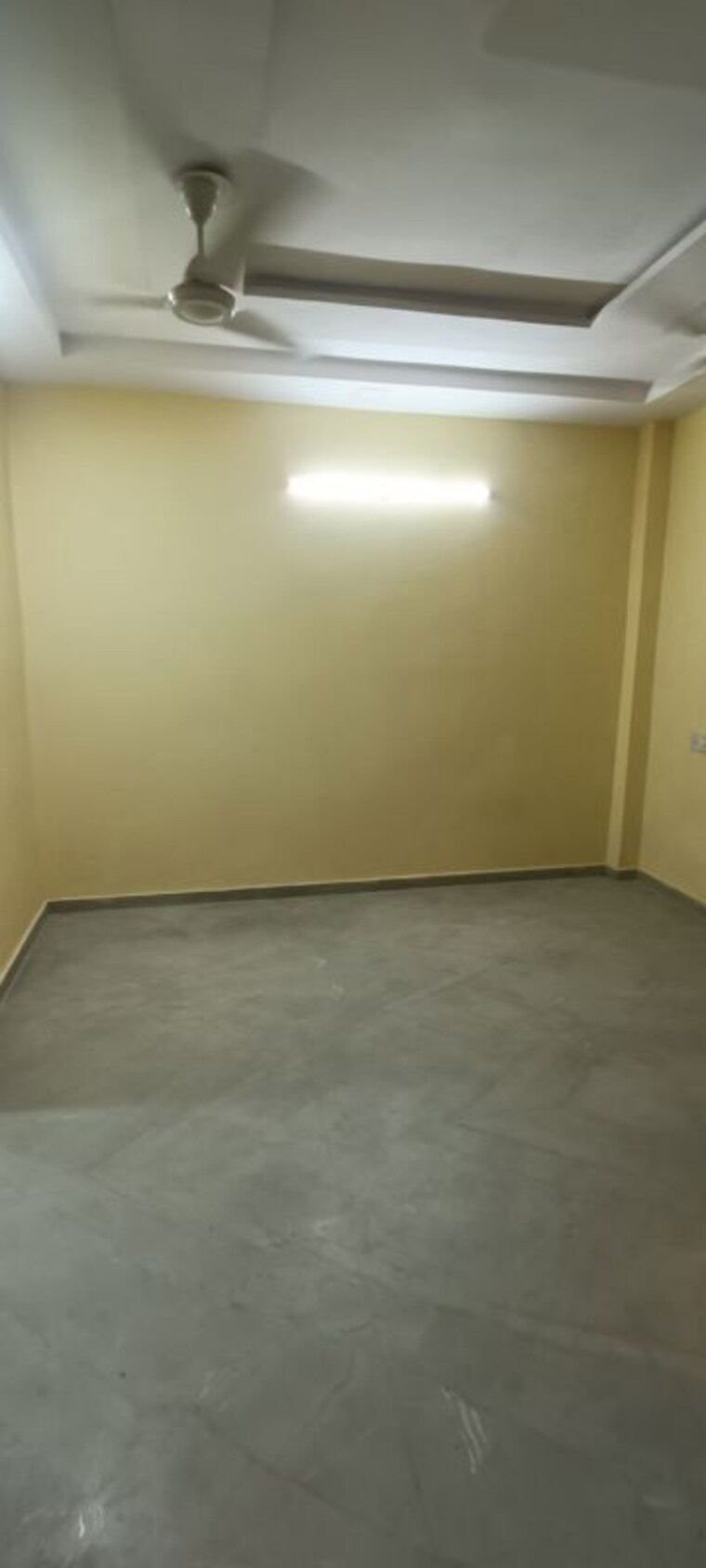 Room, rohini sector 8 2 Bedroom 650 Sq.Ft. Builder Floor In Rohini Sector 8 Delhi 10348574