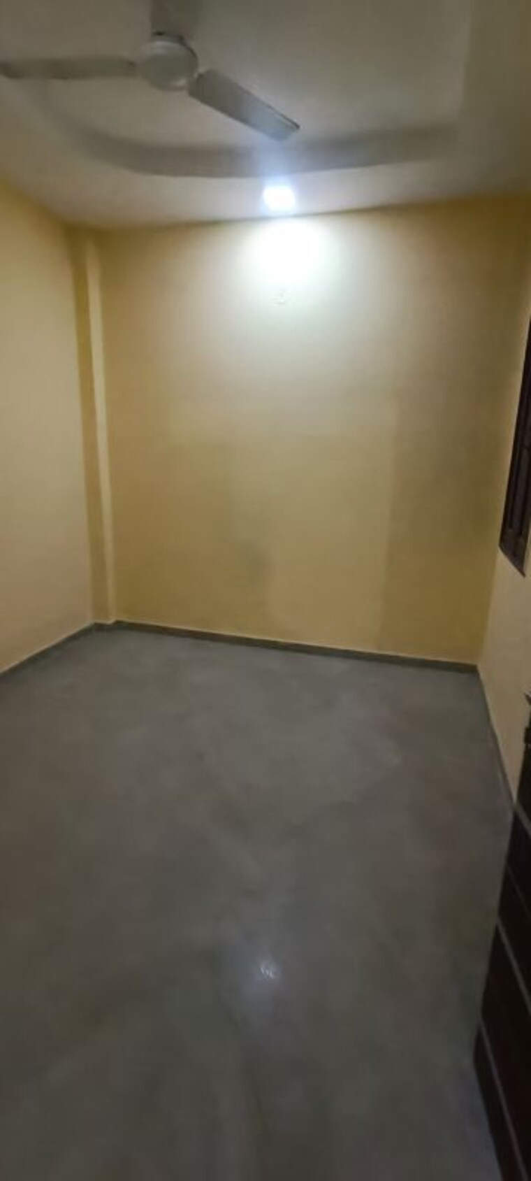 Room, rohini sector 8 2 Bedroom 650 Sq.Ft. Builder Floor In Rohini Sector 8 Delhi 10348574