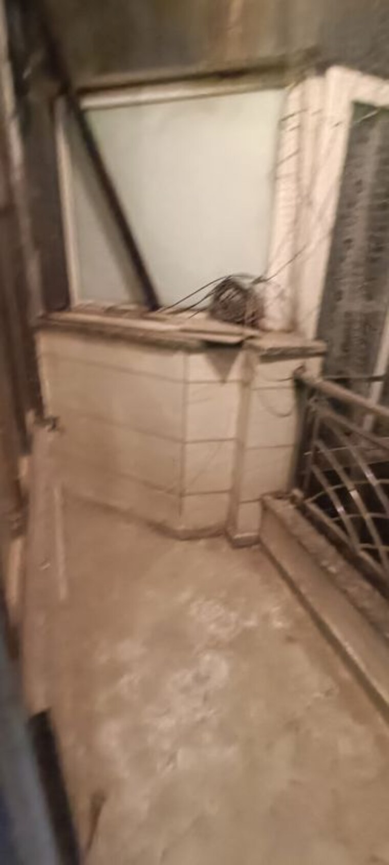 Bathroom, rohini sector 8 2 Bedroom 650 Sq.Ft. Builder Floor In Rohini Sector 8 Delhi 10348574