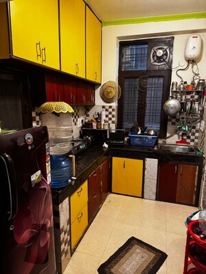 Team Area in 2 BHK Builder Floor at Chattarpur – for Sale