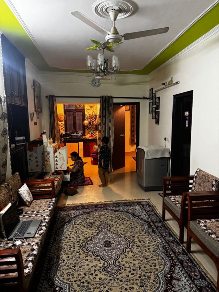 Gym, chattarpur 2 Bedroom 900 Sq.Ft. Builder Floor In Chattarpur Delhi 10348581