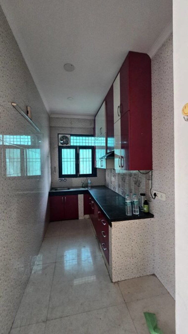 Kitchen, sector 39 2 Bedroom 1240 Sq.Ft. Builder Floor In Sector 39 Gurgaon 10348569