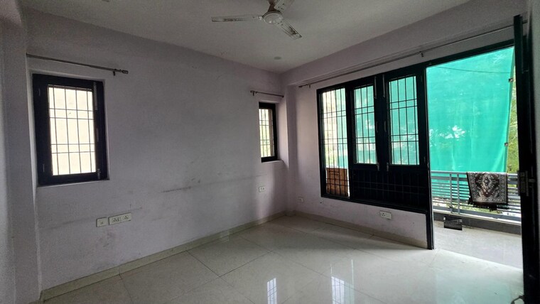 Room, sector 39 2 Bedroom 1240 Sq.Ft. Builder Floor In Sector 39 Gurgaon 10348569
