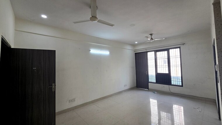 Room, sector 39 2 Bedroom 1240 Sq.Ft. Builder Floor In Sector 39 Gurgaon 10348569