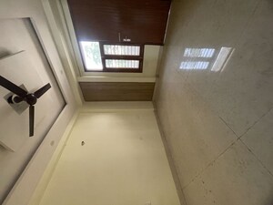 Building Lobby in 3 BHK Builder Floor at Rps Palms, Sector 88 – for Sale