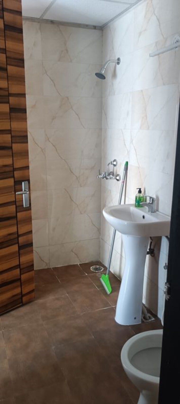 Bathroom, samridhi-luxuriya-avenue 2.5 Bedroom 1245 Sq.Ft. Apartment In Sector 150 Noida 10348577