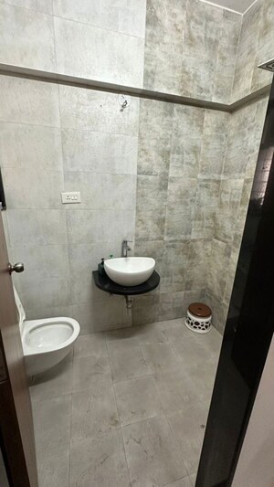 Bathroom in 2.5 BHK Apartment at Anjali Apartments Karve Nagar, Karve Nagar – for Rent