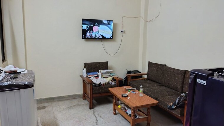 Living Room, kalkaji 1 Bedroom 505 Sq.Ft. Builder Floor In Kalkaji Delhi 10348635