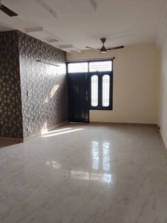 3 BHK + Extra Room Apartment For Sale in Utrathiya