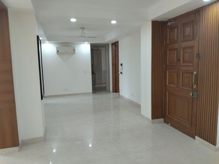 Room, safdarjung enclave 4 Bedroom 2250 Sq.Ft. Builder Floor In Safdarjung Enclave Delhi 10348665