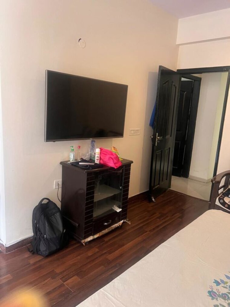 Living Room, amrapali-zodiac 3 Bedroom 1320 Sq.Ft. Apartment In Sector 120 Noida 10348657