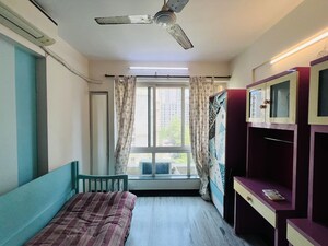 Bedroom in 2 BHK Apartment at Hiranandani Estate, Ghodbunder Road – for Rent