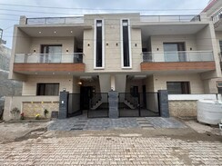 3 BHK + Extra Room Independent House For Sale in Kharar Mohali Road