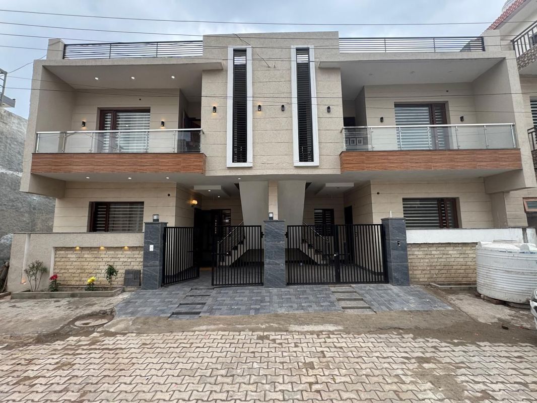 3 BHK + Extra Room Independent House For Sale in Kharar Mohali Road
