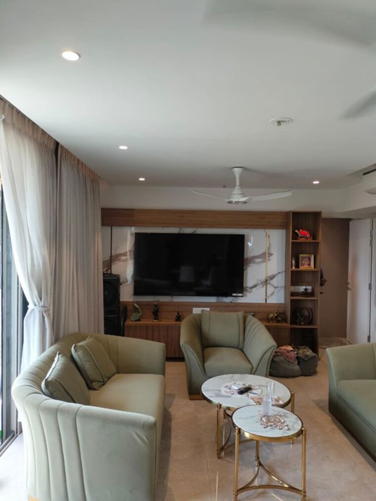 Living Room, hiranandani-estate 3 Bedroom 1200 Sq.Ft. Apartment In Ghodbunder Road Thane 10348674