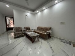 2 BHK Builder Floor For Rent in Saket