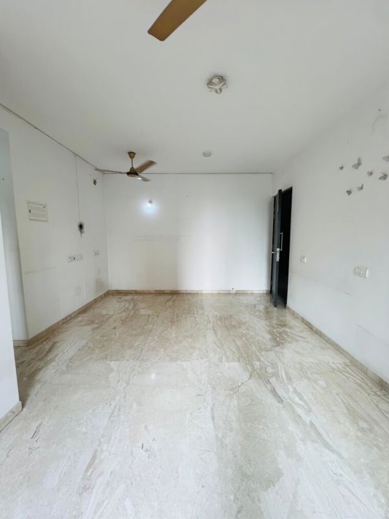 Room, hiranandani-estate-rodas-enclave 1 Bedroom 483 Sq.Ft. Apartment In Ghodbunder Road Thane 10348685