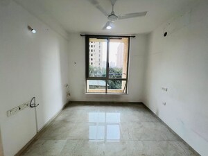 Room in 1 BHK Apartment at Hiranandani Estate Rodas Enclave, Ghodbunder Road – for Rent