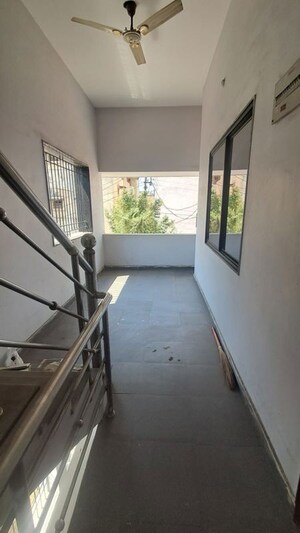 Balcony in 2 BHK Builder Floor at Telibandha – for Rent