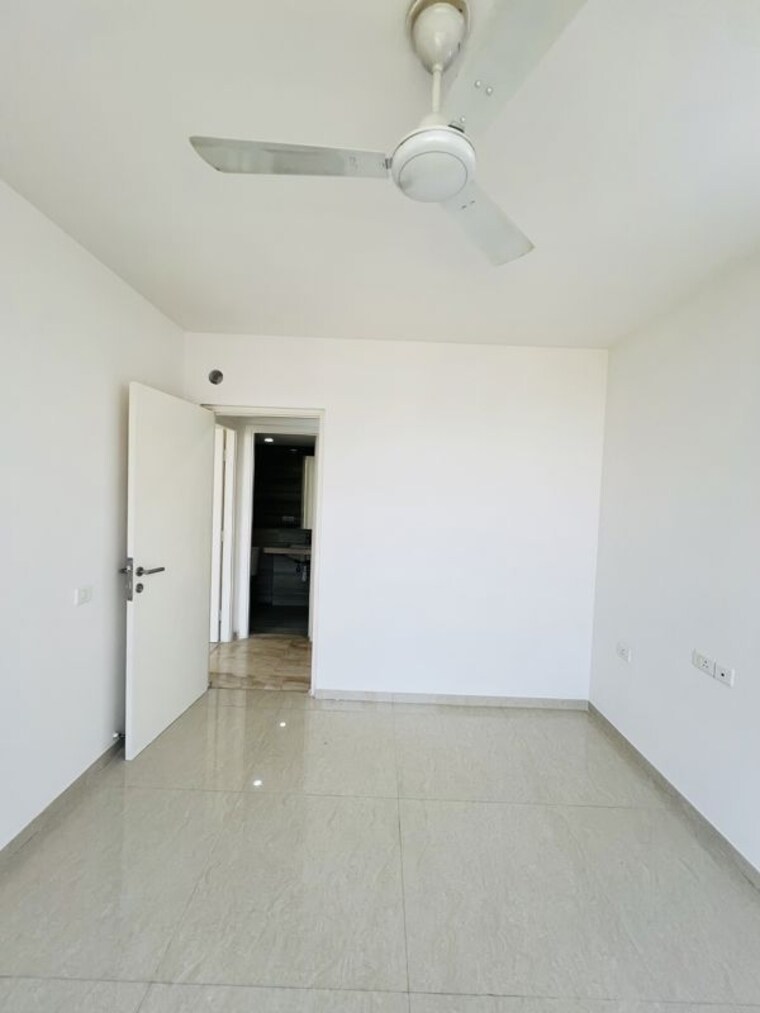Room, hiranandani-estate-barca 2 Bedroom 710 Sq.Ft. Apartment In Ghodbunder Road Thane 10348710